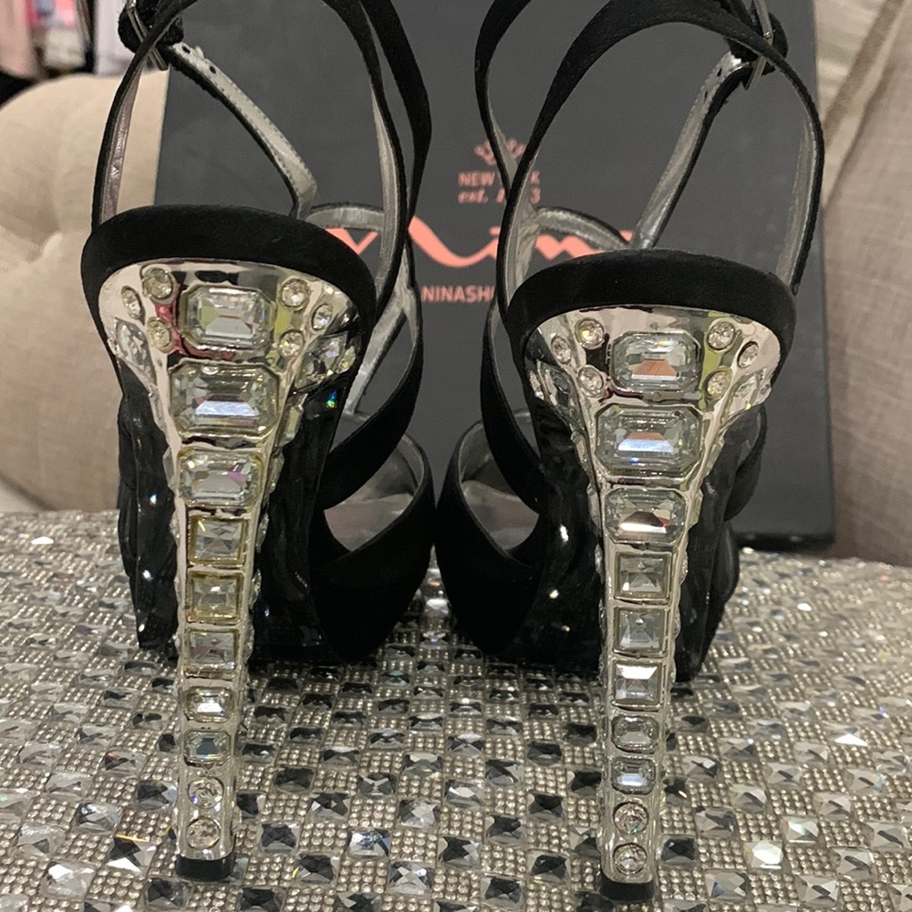 Nina shoes with rhinestones heels